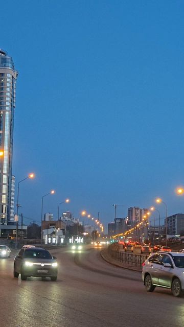 Вечерняя улица Машинная