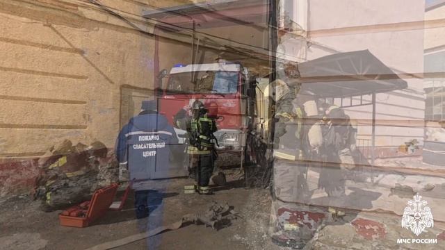 Яркие кадры с пожарно-тактического учения #мчс #учения #video #epic #firefigther #пожарные #спасение