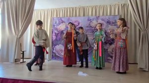 Ансамбль Травень п. Боголюбово, Л1, В понедельник день ненастный