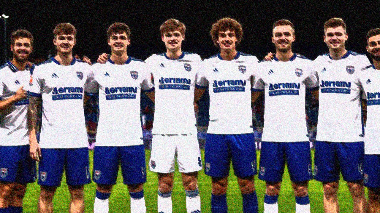 MIXA-DREAM TEAM.-(PROD. BY НЕЙРОСЕТЬ.).-(OFFICIAL-MUSIC-VIDEO-2026).