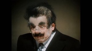 В парадных такое вытворяют! Фрагменты из телефильма ″Люди и манекены″. 1974 г. А. Райкин