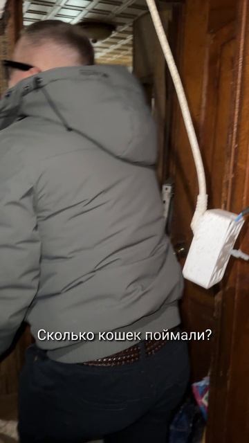 Приехали на новую квартиру, чтобы изучить обстановку и договориться об уборке