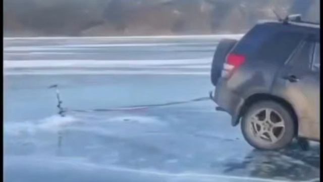 Трещена на Байкале