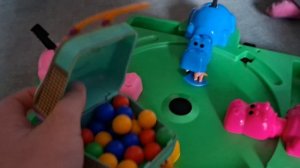 Веселый день! Булочка и Бафи встречают бегемотов