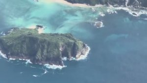 Беженец🇮🇩Бали. ЛЕЧУ НА ЛОМБОК К СИНДИ. ГОЛОДНЫЙ И ХОЛОДНЫЙ. СТРАННЫЙ ТЕРМИНАЛ И САМОЛЕТ С ВИП-МЕСТ