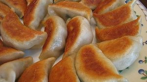 Китайские жареные пельмени