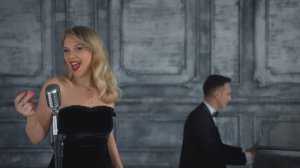 Джазовый дуэт с певицей. La vie en rose