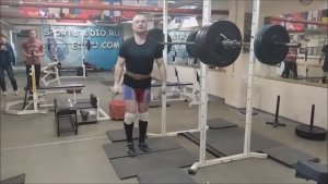 Никита Плащевский - подъем на грудь 100 кг в Спортстудии