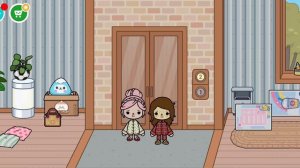 Я играю в тока бока 👉👈😄