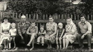 Вновь апрель наступил