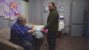 Василич сделал маме подарок Распаковка Ужин и утро в Сибири