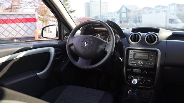Renault Duster смотреть онлайн