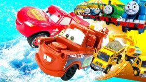 МУЛЬТИКИ ПРО МАШИНКИ 🚗 МАКВИН И УЛИЧНЫЕ ПОГОНИ. КРУТЫЕ КОЛЕСА И РЕЗКИЕ ПОВОРОТЫ. ВЫЗОВ ПРИНЯТ