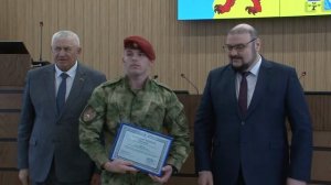 23.03.2026_INFOPOLE_Вручение благодарственных писем бойцам_1