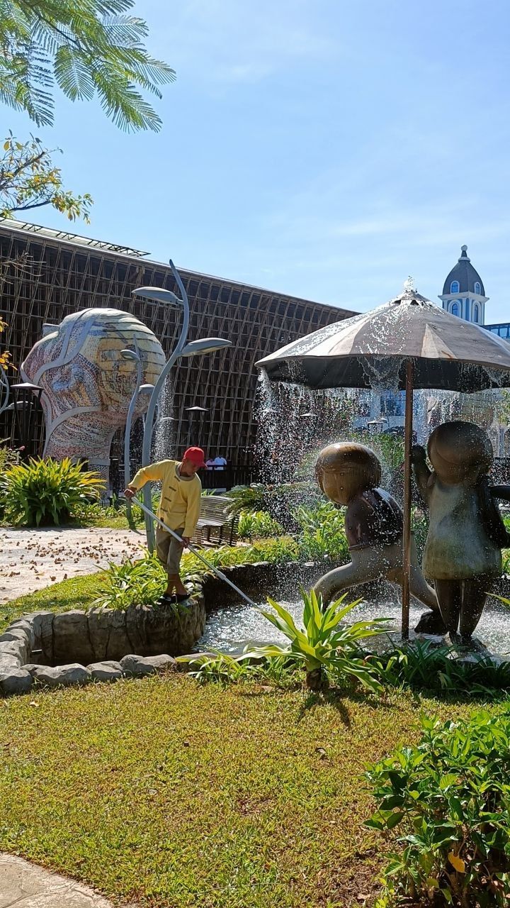 Футуристический парк на Фукуоке: арт-скульптуры, которые вас удивят #паркскульптур #фукуок #вьетнам