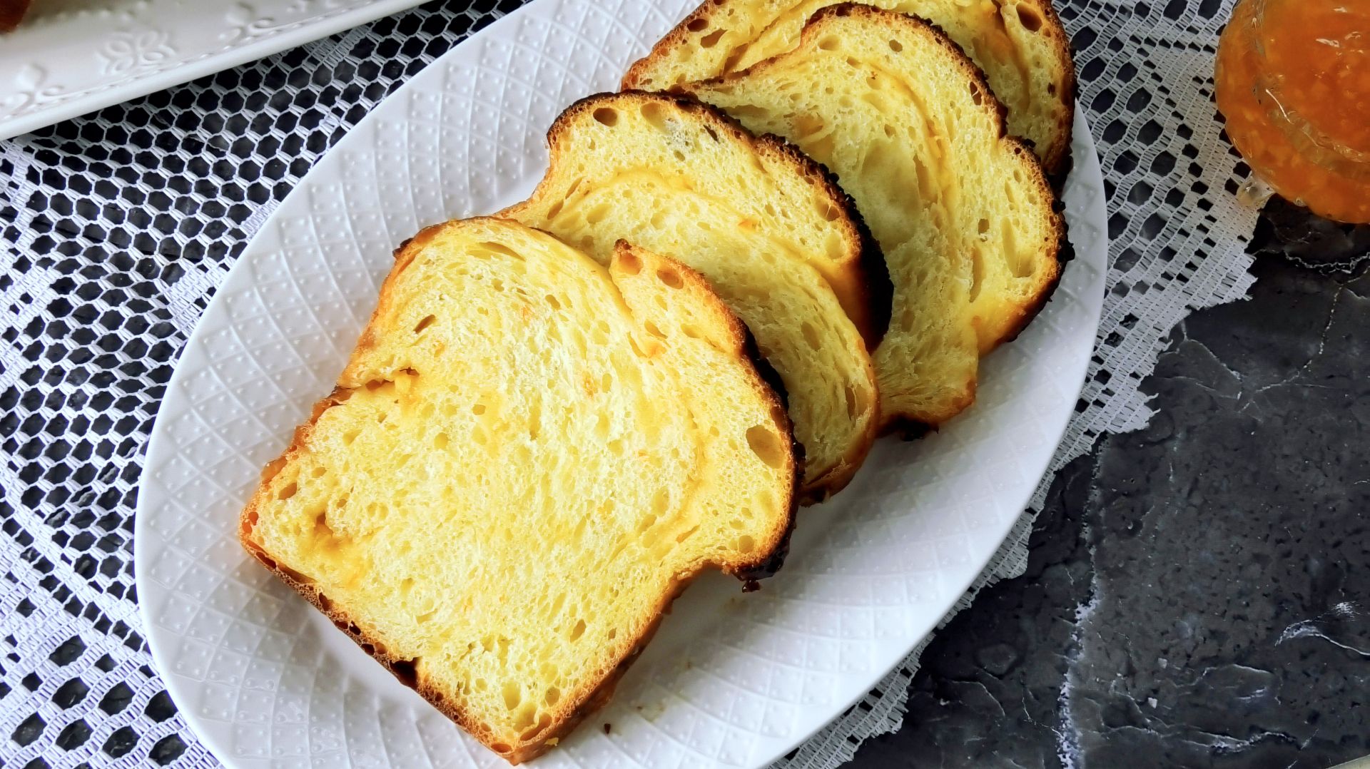 Сдобный завиванец на густой закваске