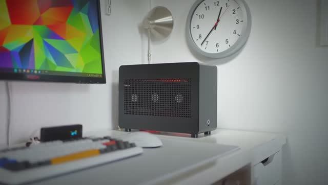 GEEEK G1 Pro  алюминиевый MiniITX корпус объёмом 124 