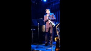 Двух голосов и одной комнаты достаточно чтобы создать целый мир которого не существовало прежде