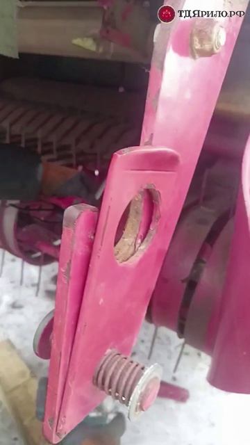 Замена спиц на пресс-подборщике Feraboli Sprinter 165