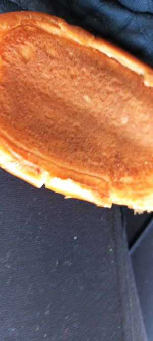 пирожок  капуста с яйцом