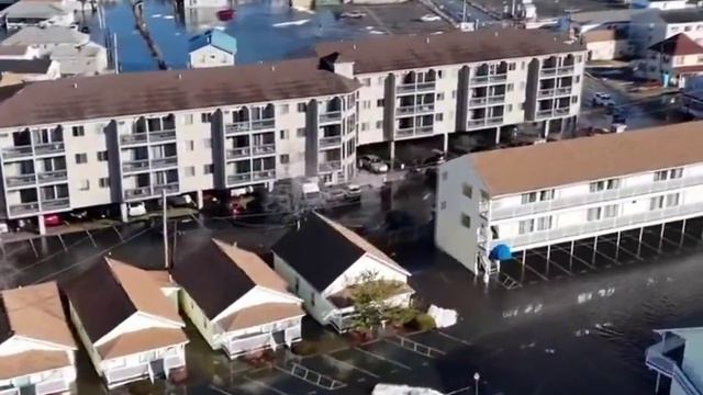 В США Атлантический океан вышел из берегов.