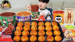 ASMR MUKBANG небольшой магазин, острый рамэн, хот-доги, кимбап, ттеокбокки !! Корейский магазин