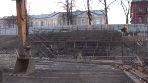На стадионе «Спартаковец» в Ярославле монтируют новые трибуны
