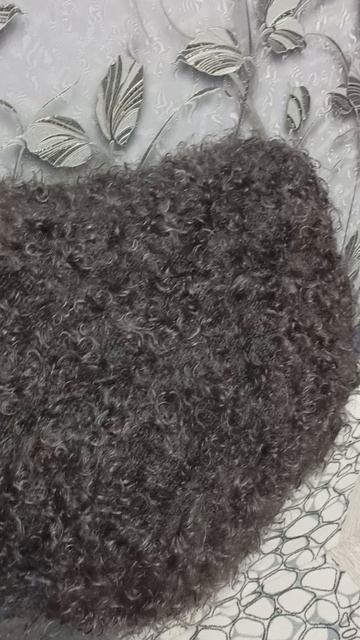 Теплая пуховая косынка цвета мокрый асфальт с шикарным пухом.