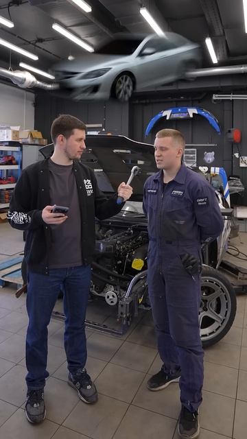 ТАЧКИ СОТРУДНИКОВ ГОНОЧНОЙ КОМАНДЫ. #автомобили #машины #гонки