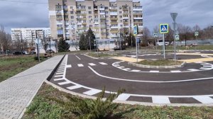 Вот во что превратился пустырь возле "Самолета".