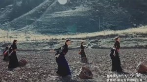 བོད་གཞས་༢༠༢༦༼ཨ་ཅེ་རོང་གི་བུ་མོ།༽གཞས་མ། ལྷ་ལུང་སྒྲོལ་མ། ࿉ by Lhalung Dolma 2026