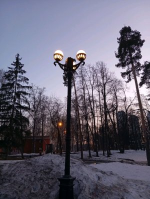 чуть-чуть про себя