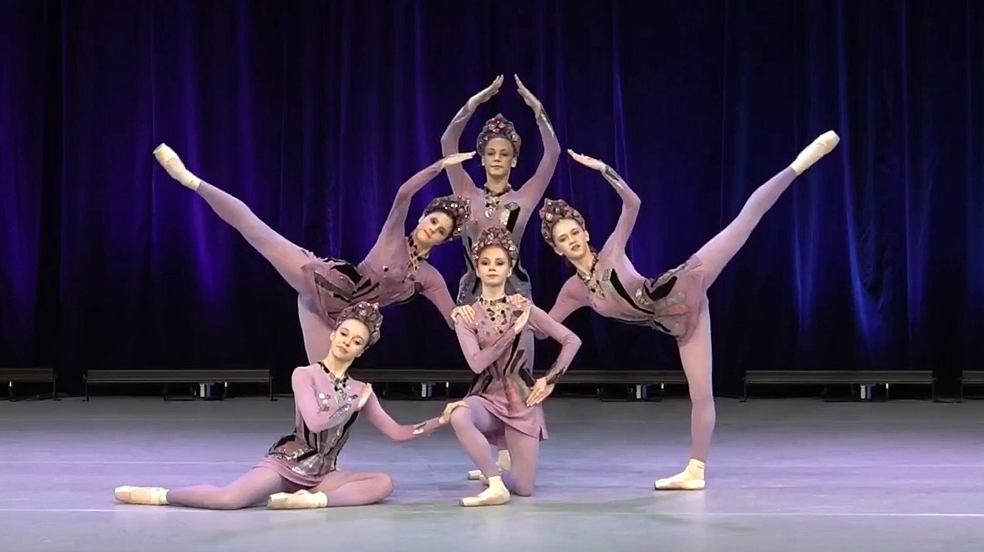 Вариация самоцветов, Краснодарское училище. Variation Of Gems, Krasnodar Choreographic School.