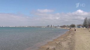 Пляжи Анапы, которые пострадали в результате ЧП с танкерами, планируют открыть к 1 июня.