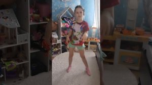 Танцую под Нелетто.mp4