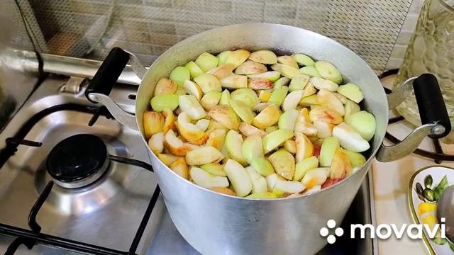 Как приготовить компот из свежих яблок и ягод. Очень вкусный и полезный. Обзор.