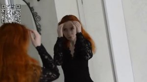 Девушка на песке