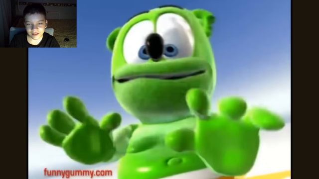 реакция на видео Gummy Bear
