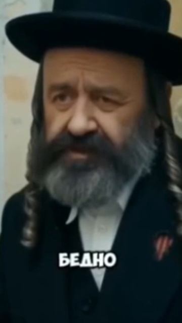 Бедность…. #бедность #нищий #бедный #машина #икра #хлеб #кушать #одежда