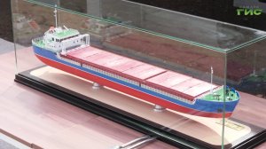 В Самаре начали строить три новых сухогруза