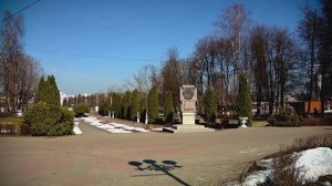 Виталий Королев поставил задачи по комплексному благоустройству Городского сада в Твери