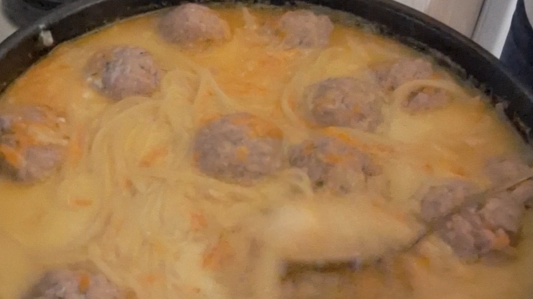 ужин на быструю руку ( когда лень поймала)😁