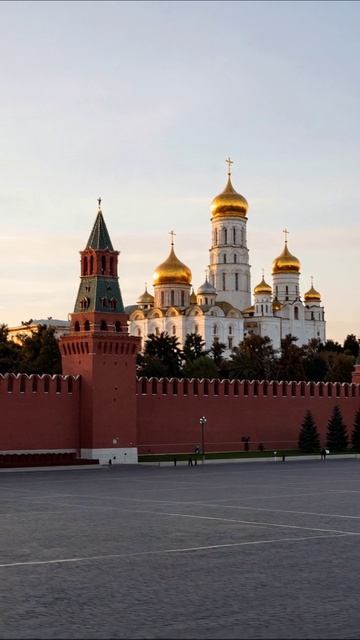 Вечерний Кремль: красота и величие #Москва #Кремль #архитектура