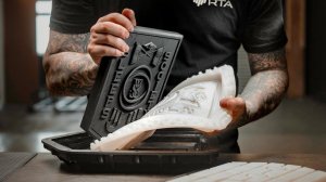 Обработка и формовка на станке с ЧПУ. Дубовая табличка — обложка альбома While She Sleeps