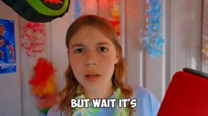 100 Hours in World’s TINIEST House!