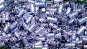 Ни один из тысячи? Конденсаторы СССР 90х годов совсем не работают