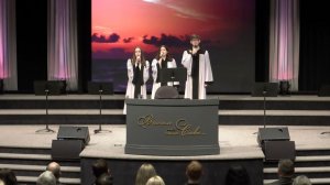 Я колени склоню