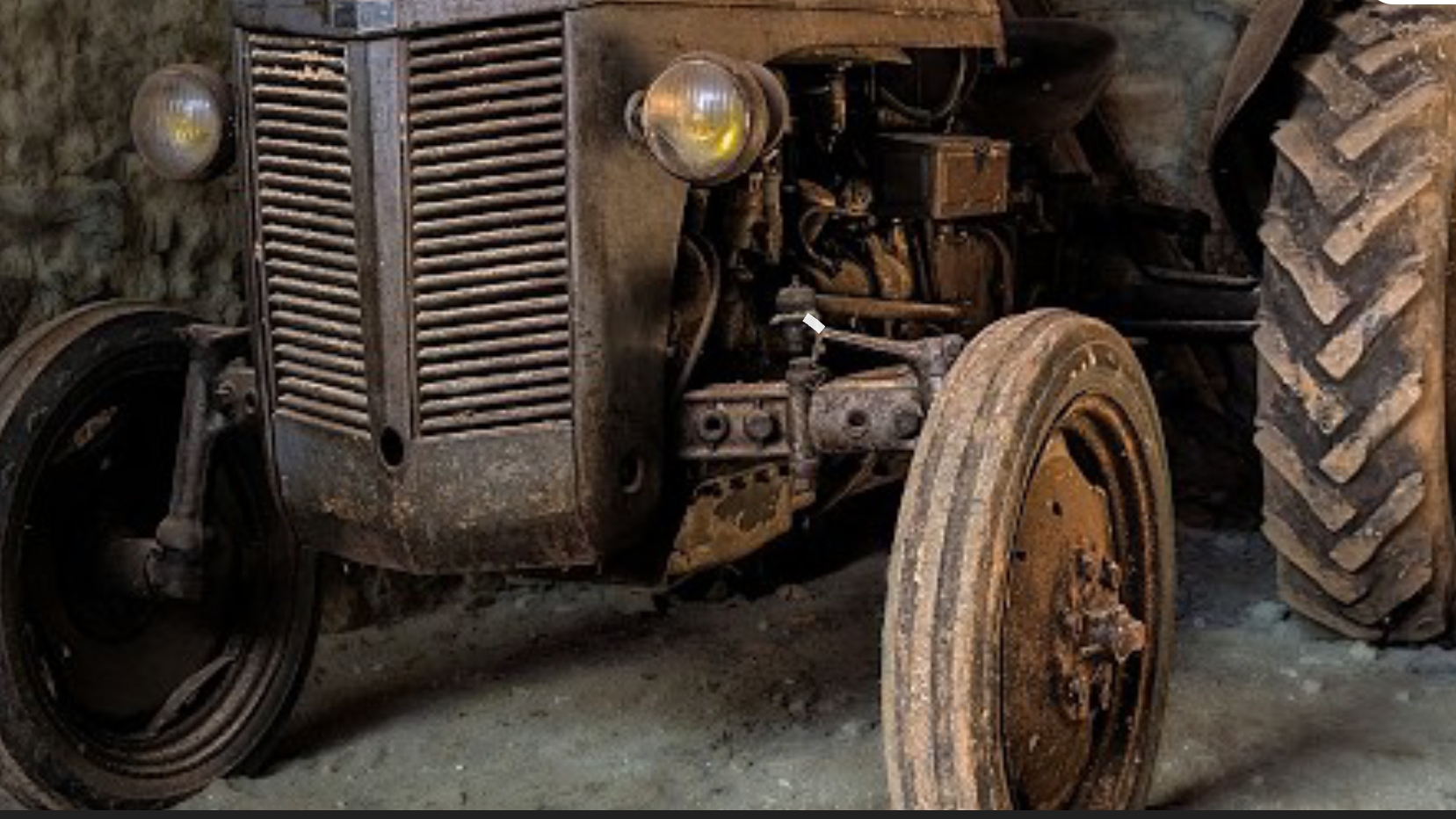 Запуск Старого Трактора который простоял много лет.