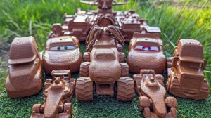 Мультики для детей про машинки на мойке в грязи катятся с горки. Мультики про молнию Маквина малышам