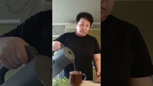 Проверила зеленушку,грядки,всё как всегда 😁